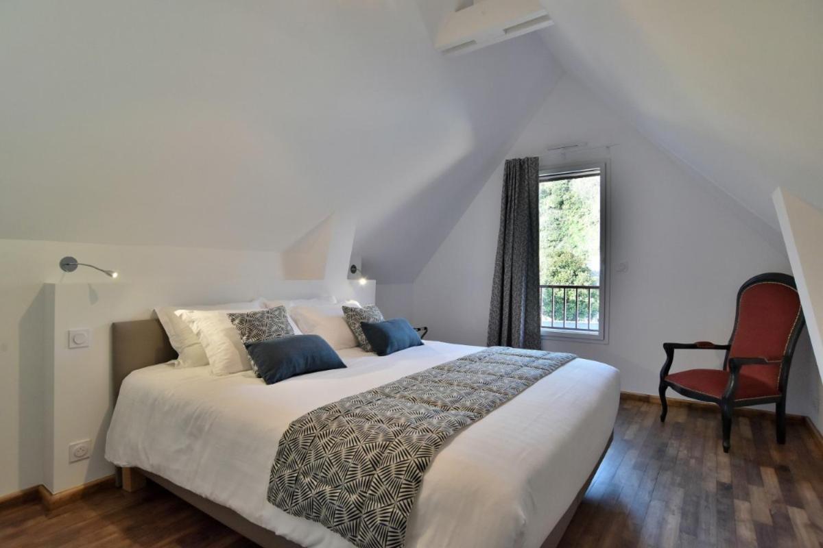 Lostra 2 - Appartement Avec Mezzanine, Front De Mer A Cancale Sur Le Port De La Houle Exteriör bild