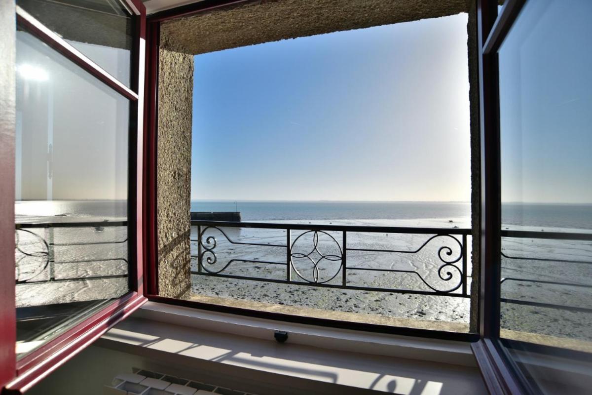 Lostra 2 - Appartement Avec Mezzanine, Front De Mer A Cancale Sur Le Port De La Houle Exteriör bild